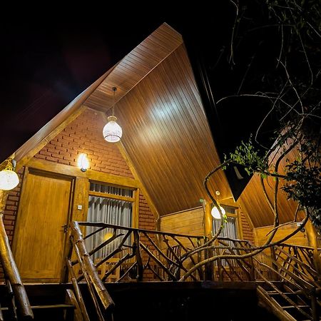 Wooden Cabana Szigirija Kültér fotó