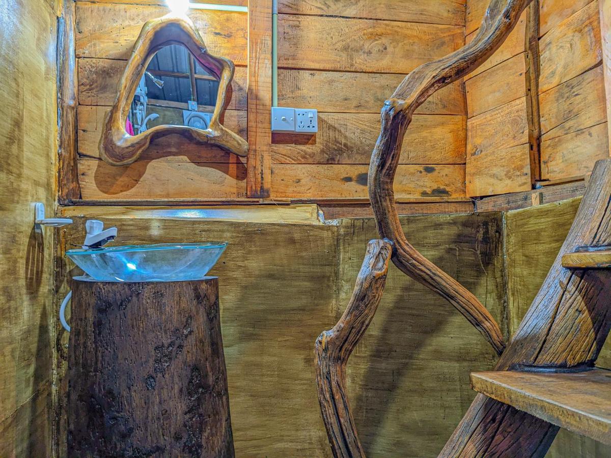 Wooden Cabana Szigirija Kültér fotó