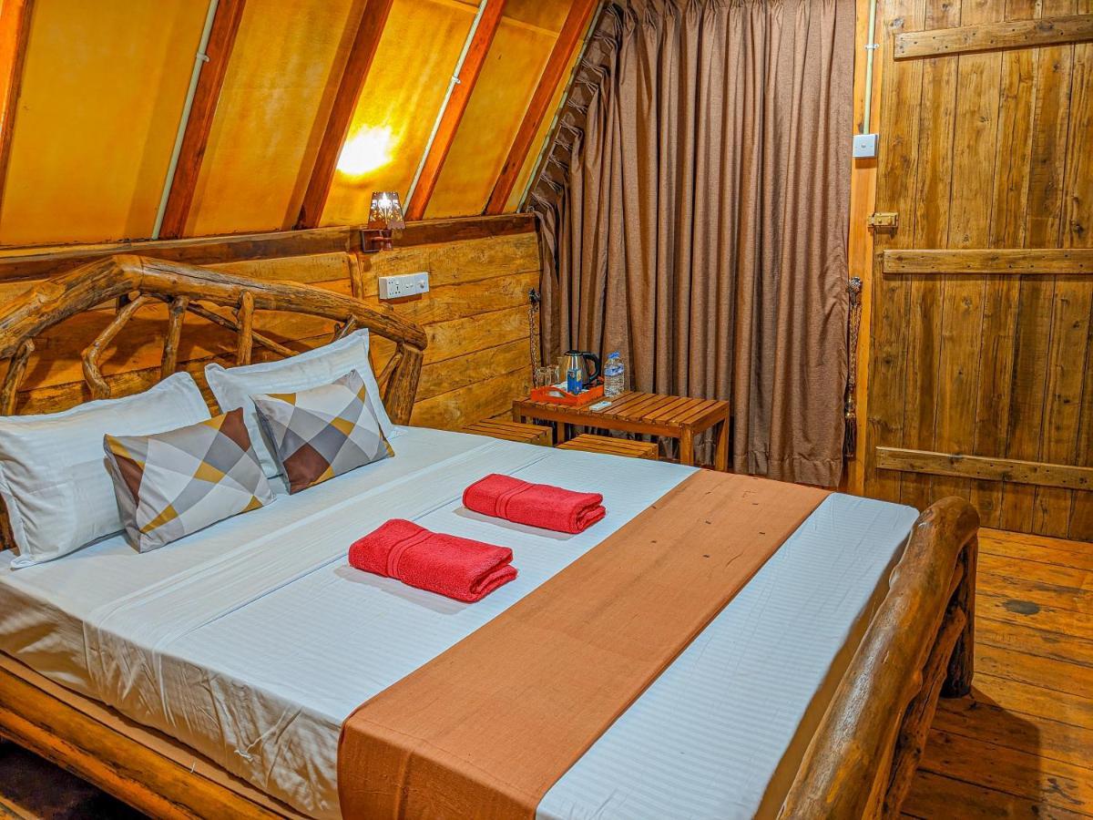 Wooden Cabana Szigirija Kültér fotó
