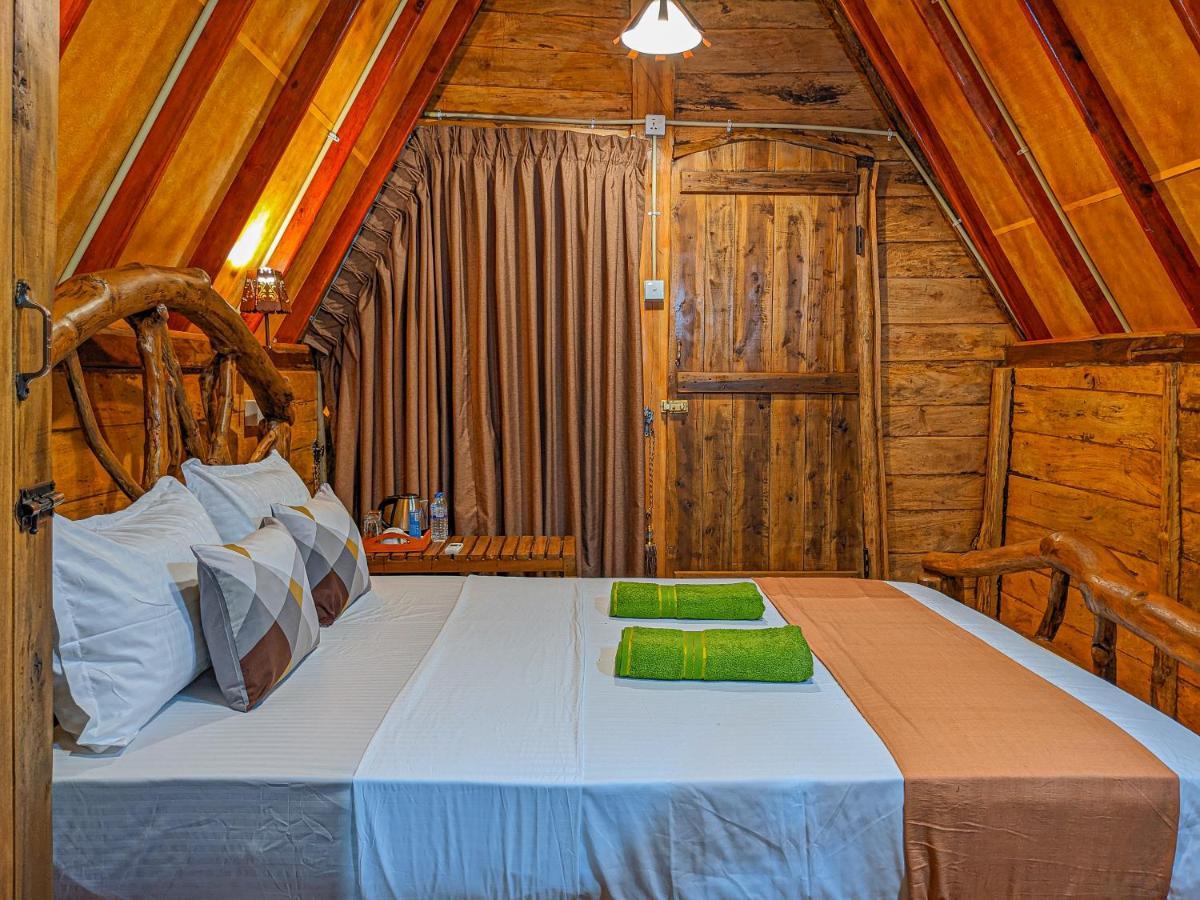 Wooden Cabana Szigirija Kültér fotó