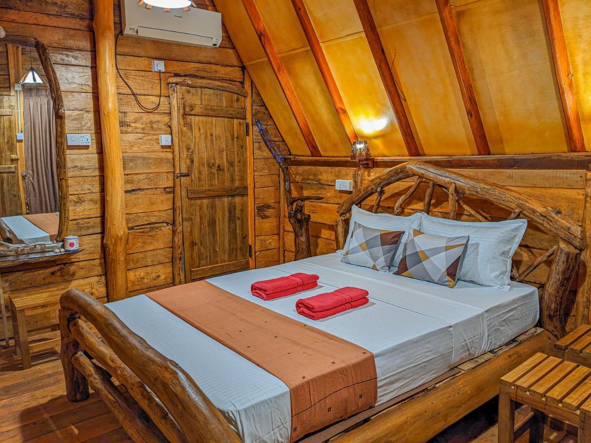 Wooden Cabana Szigirija Kültér fotó