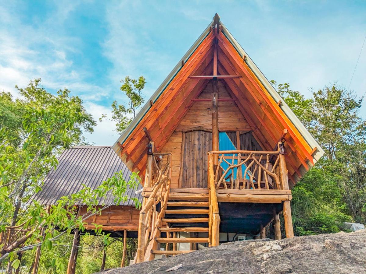 Wooden Cabana Szigirija Kültér fotó