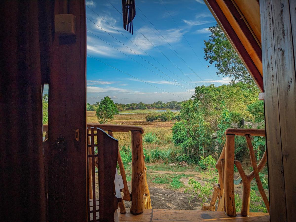 Wooden Cabana Szigirija Kültér fotó